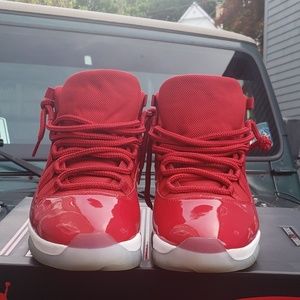 Jordan 11s win like 96